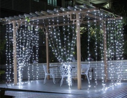 [P-00707] Cortina tipo Cascada LED p/Exterior, 24W, CW 6000K + CW 6000K Flash, 110Vac, 400pcs de LED, 20 tiras, 2Mx2M, Con cable blanco, Con conector T, IP65